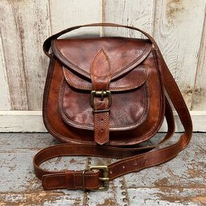 Vintage Brown Leather Crossbody Bag